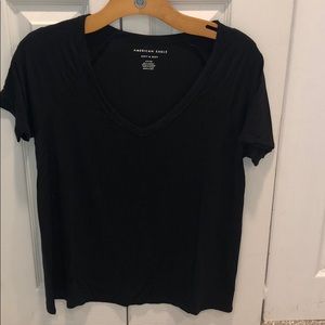 american eagle v neck tee